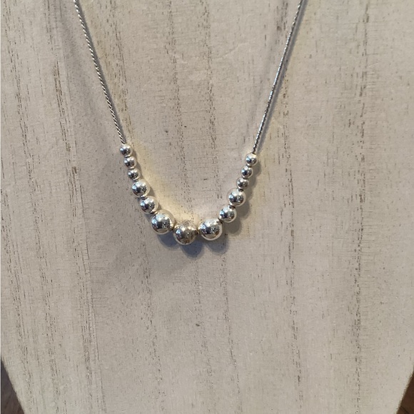 Silver Beaded Choker - Picture 5 of 5